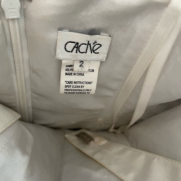 Strapless Caché formal dress - Picture 4 of 8